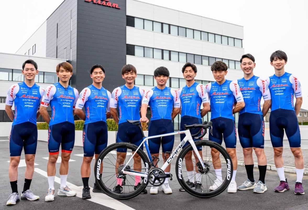 AISAN Racing Team / Japan